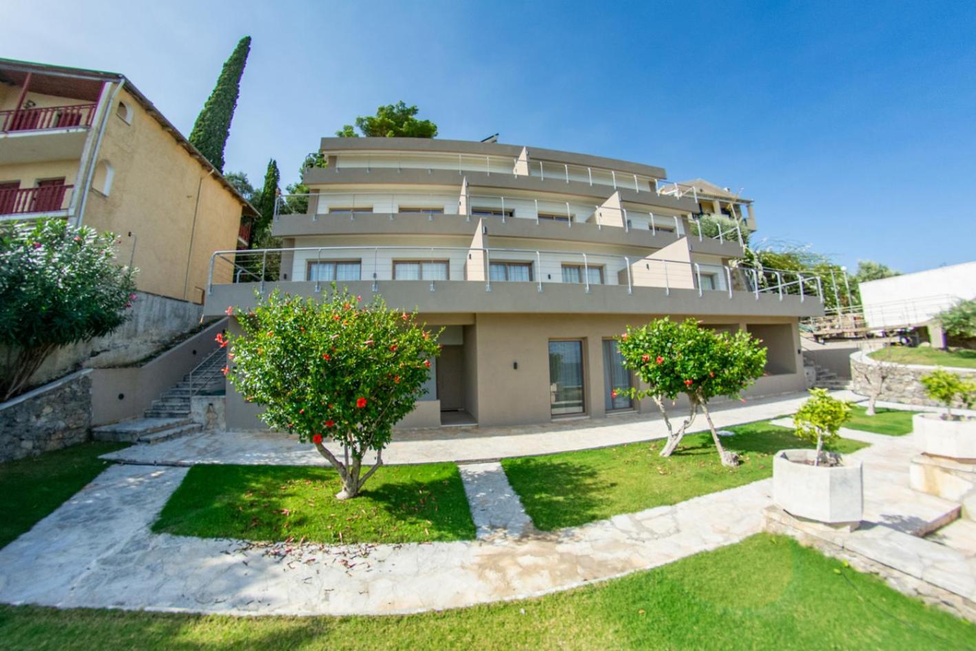 אכיליון Kaiser Luxury Suites מראה חיצוני תמונה